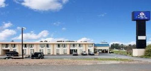 Americas Best Value Inn Marshall image 3